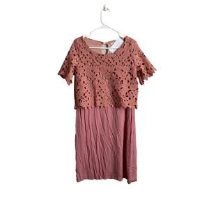 Stevie Hender Catrina Lace Midi Dress in Rose- size medium